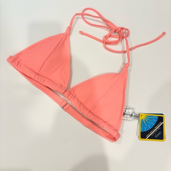 Fabletics Luna Bikini top size Medium‎ NWT - Picture 6 of 6